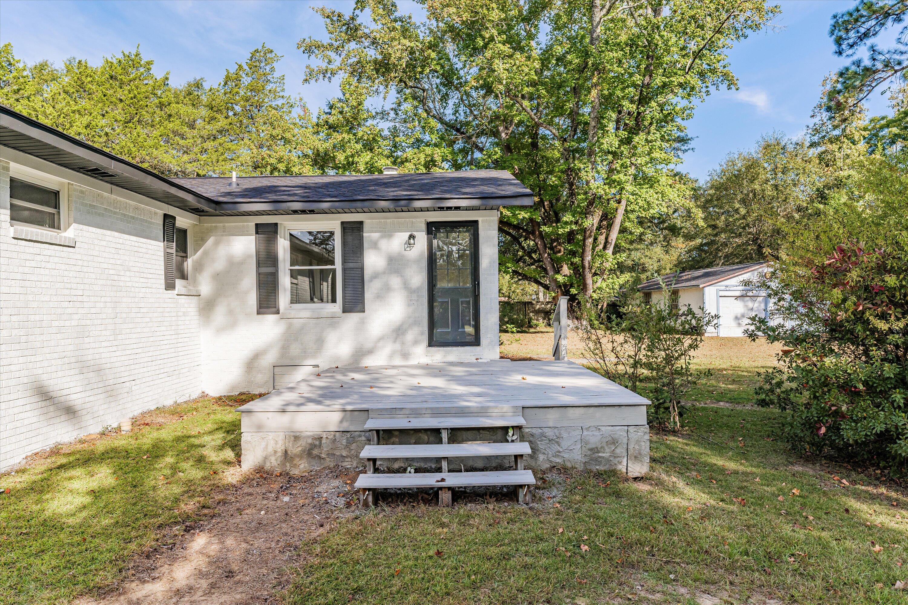 571 LAMKIN ROAD Road