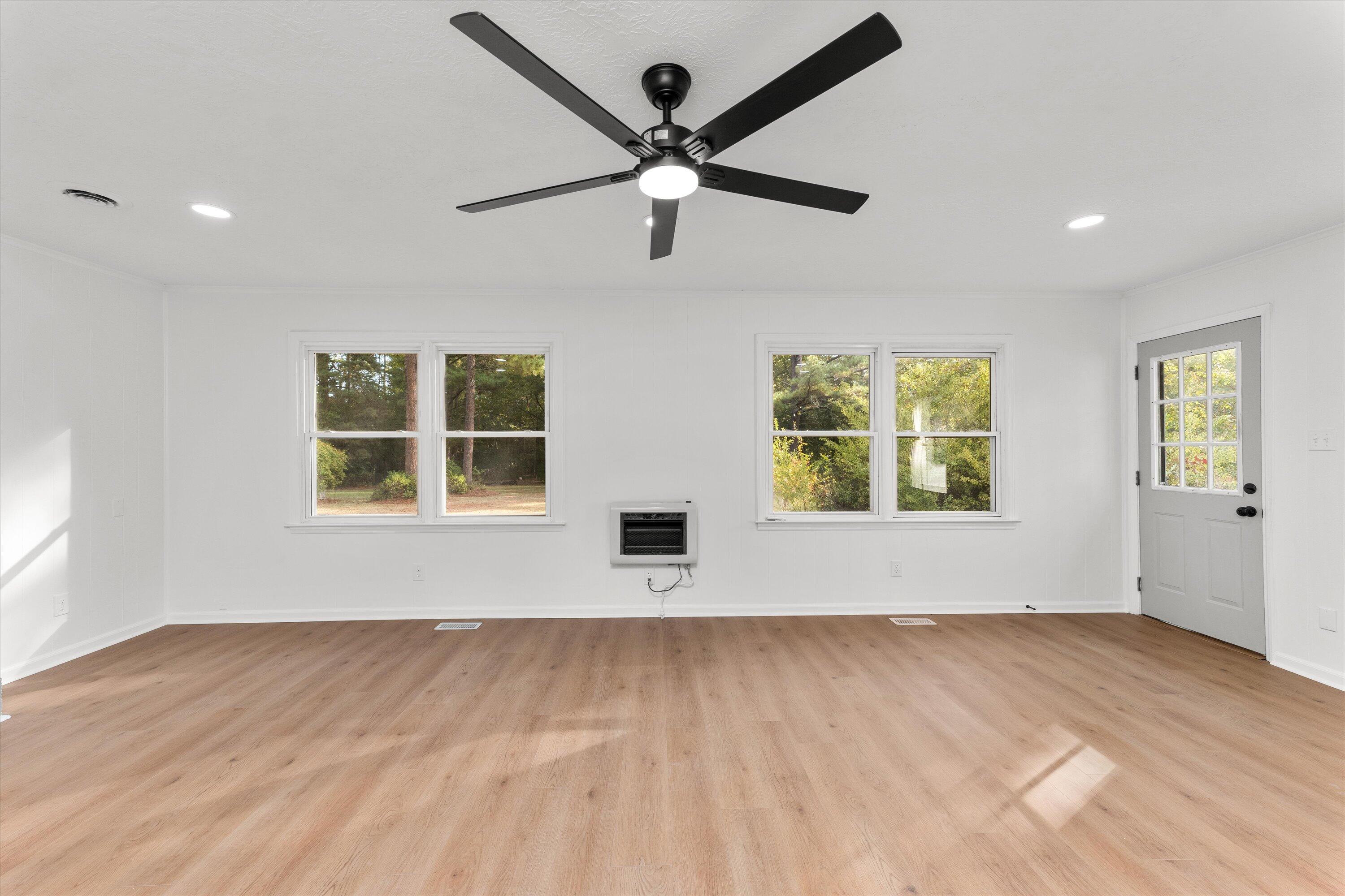 571 LAMKIN ROAD Road