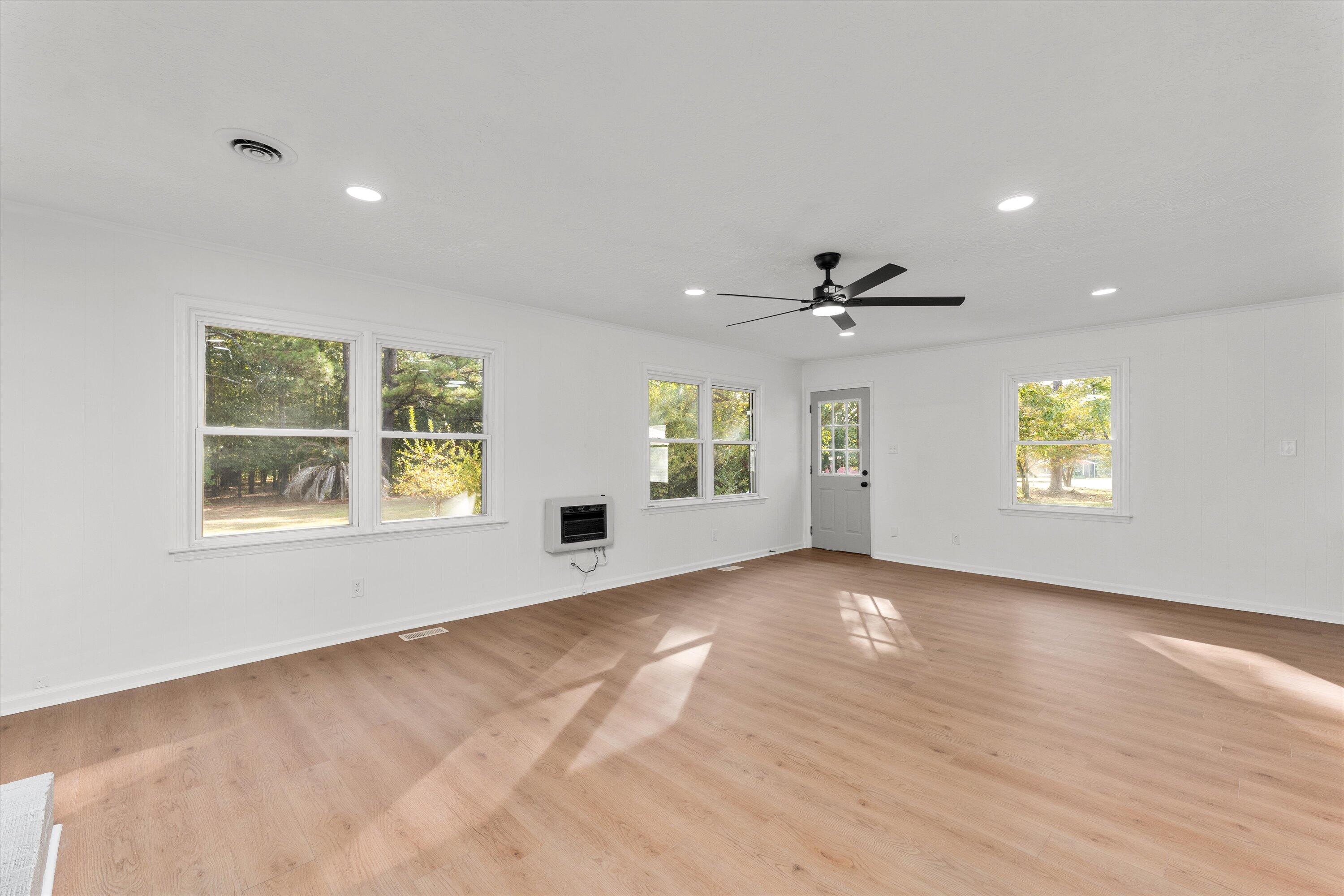 571 LAMKIN ROAD Road