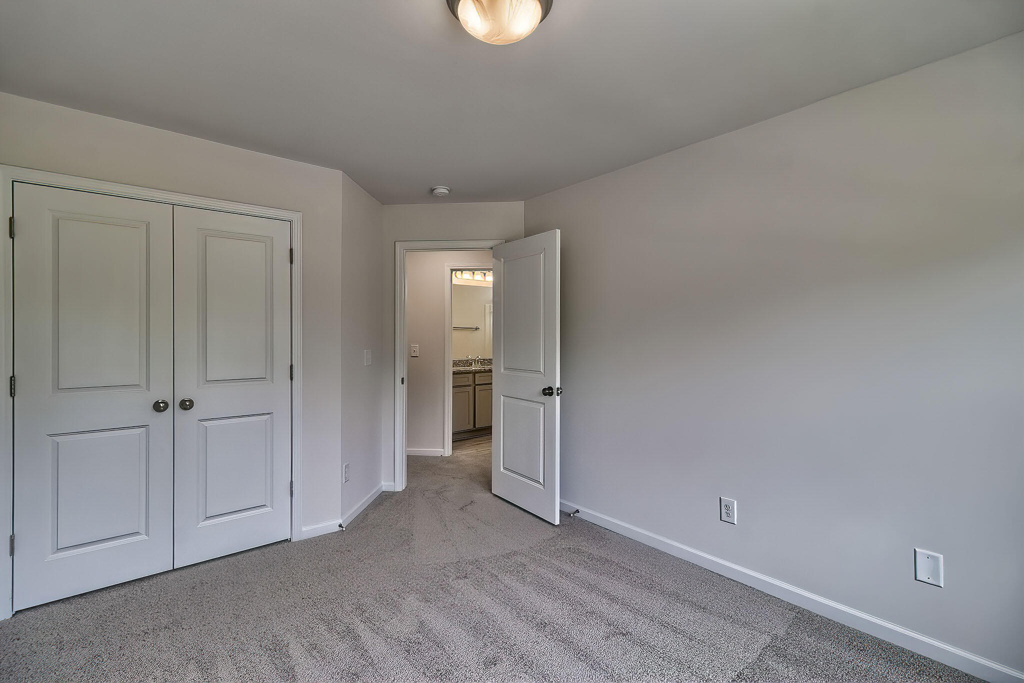 714 MANITOU Circle