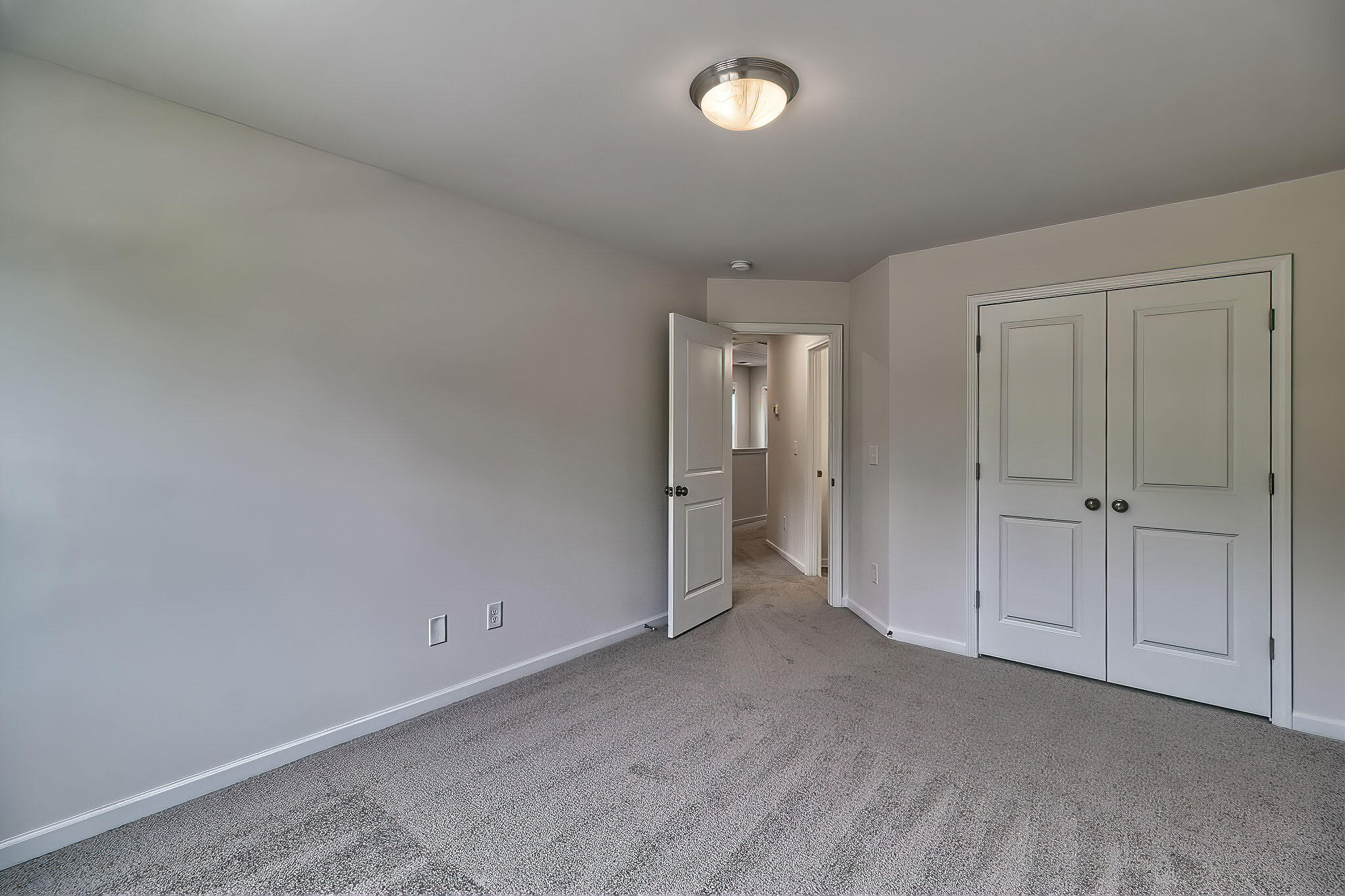 714 MANITOU Circle