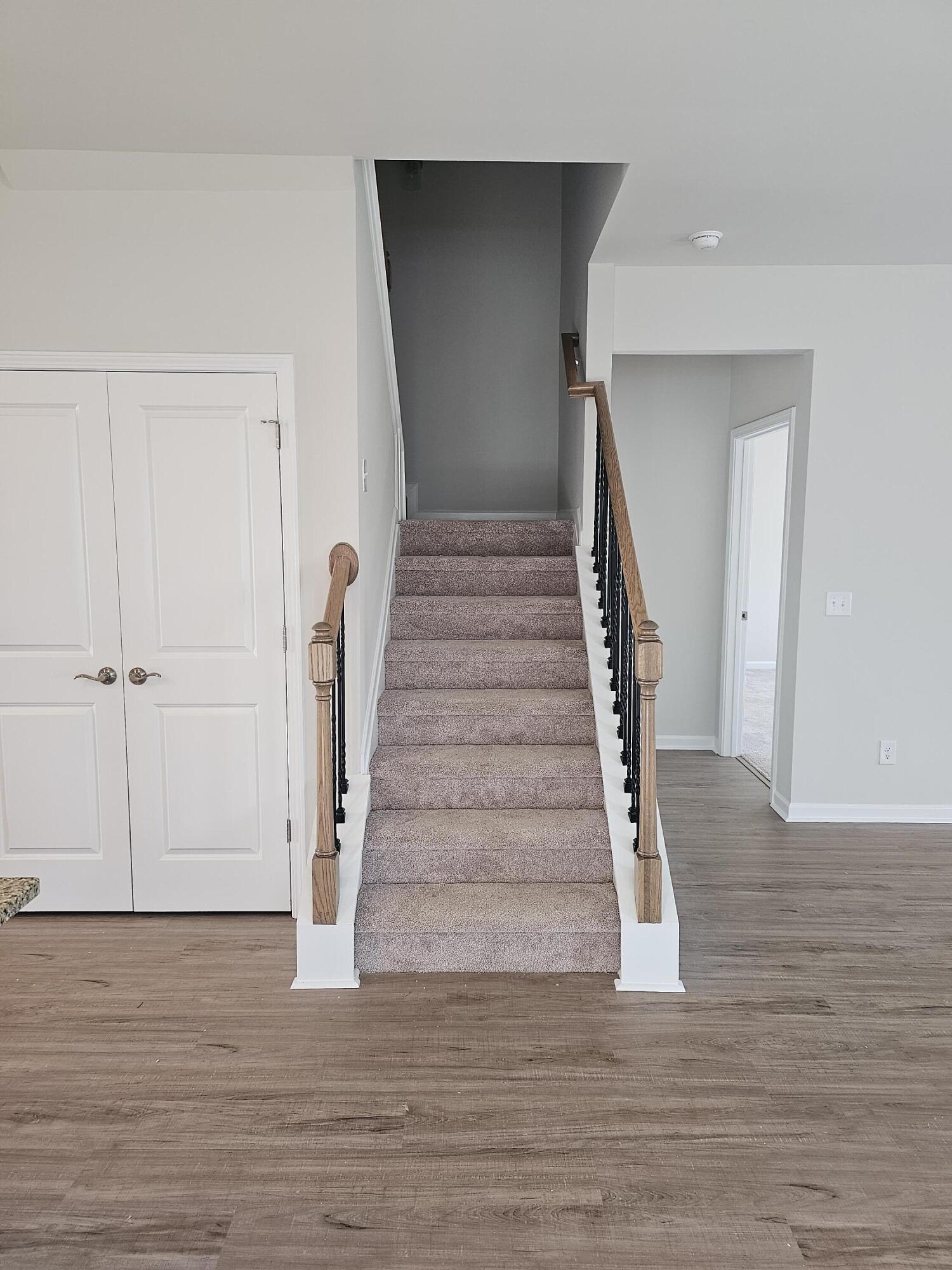 220 BLACK OAK Drive, 98