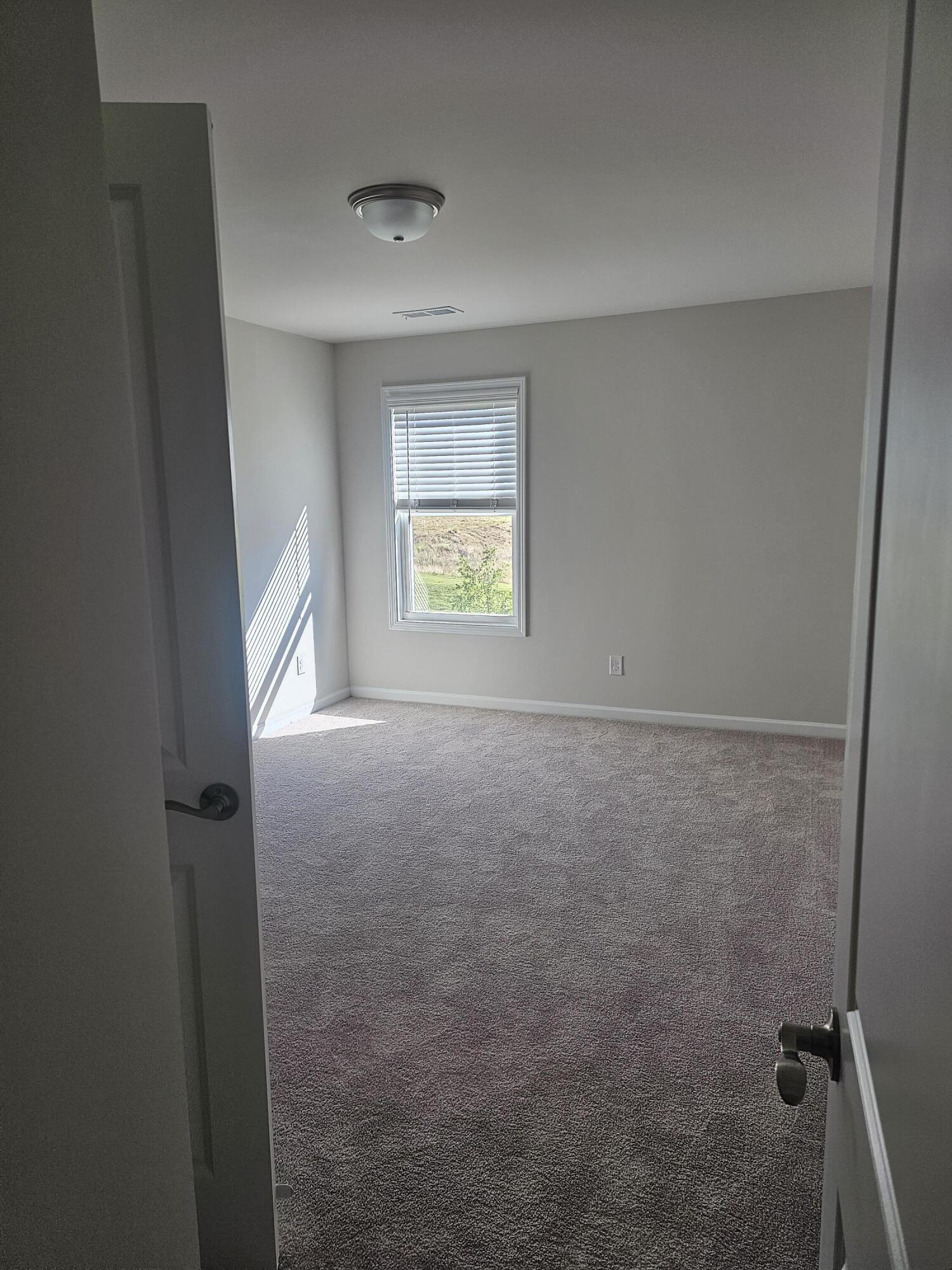 220 BLACK OAK Drive, 98