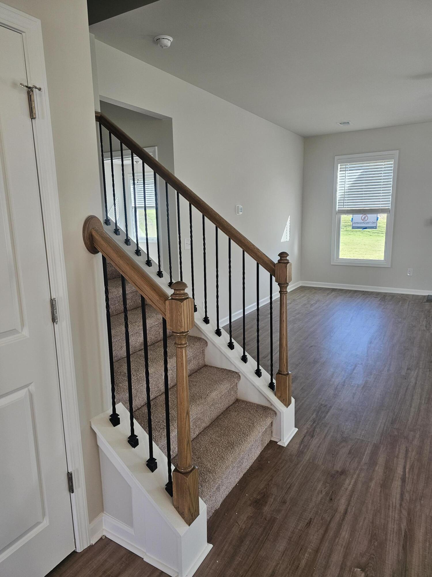 220 BLACK OAK Drive, 98
