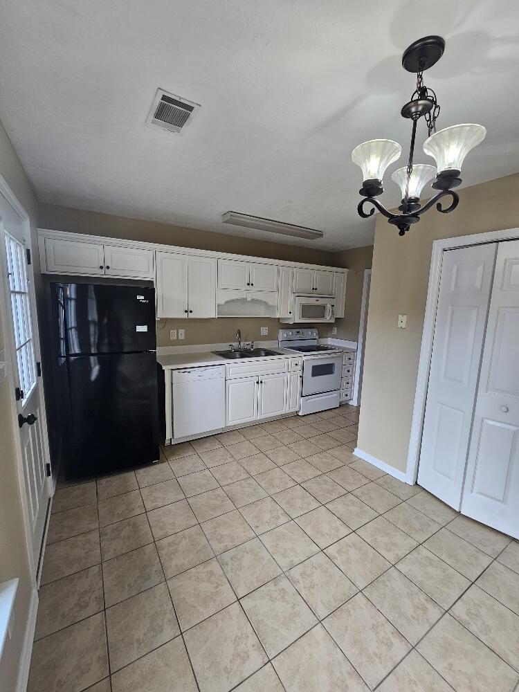 440 FLOWING CREEK Drive