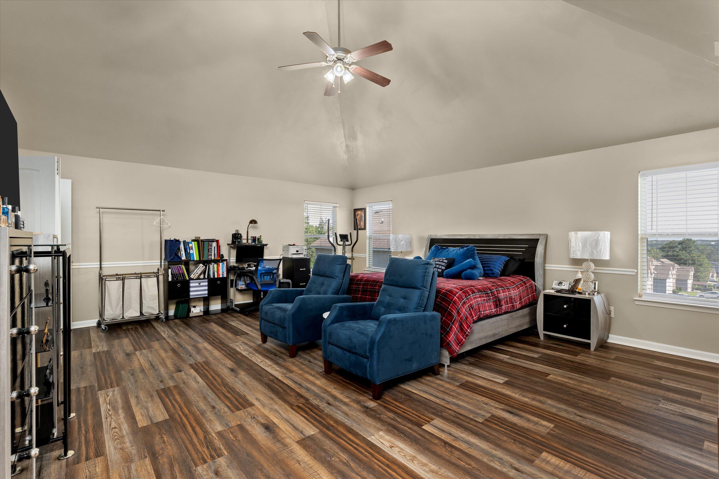 2623 LELAND DRIVE Drive