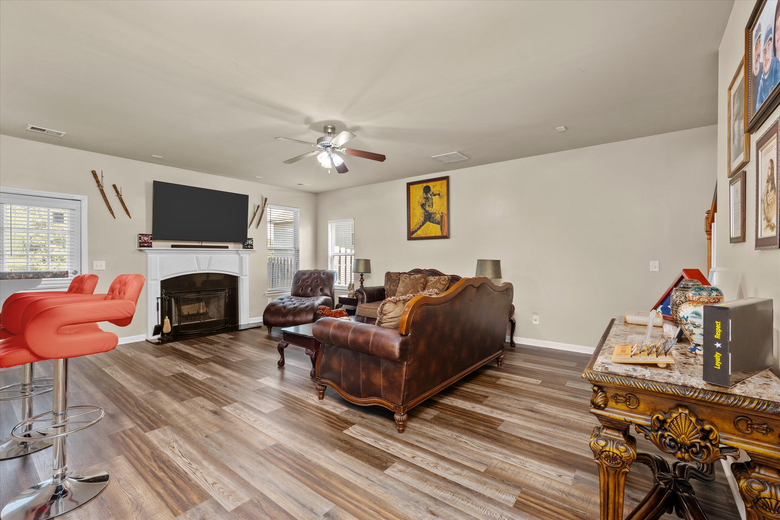 2623 LELAND DRIVE Drive