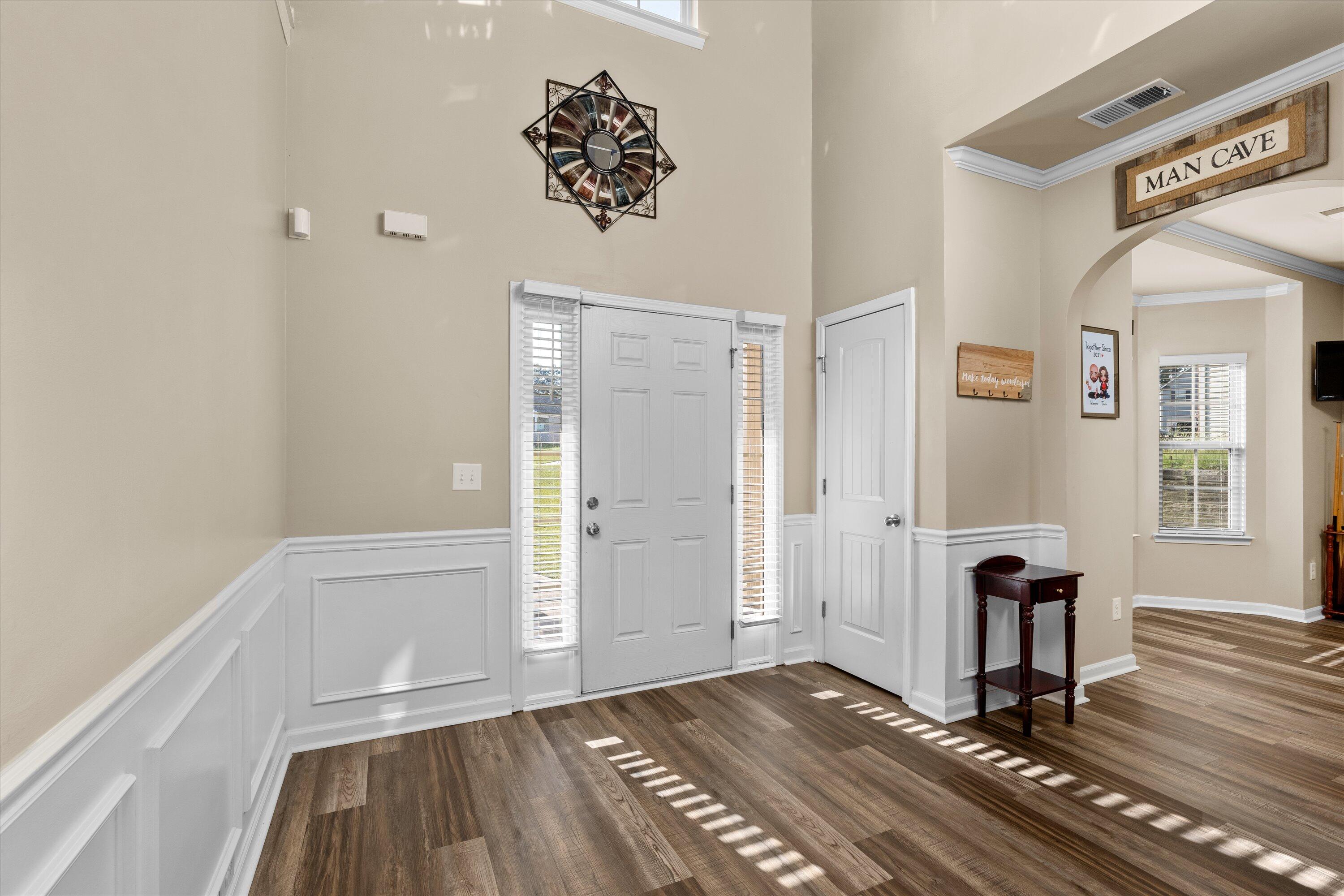 2623 LELAND DRIVE Drive