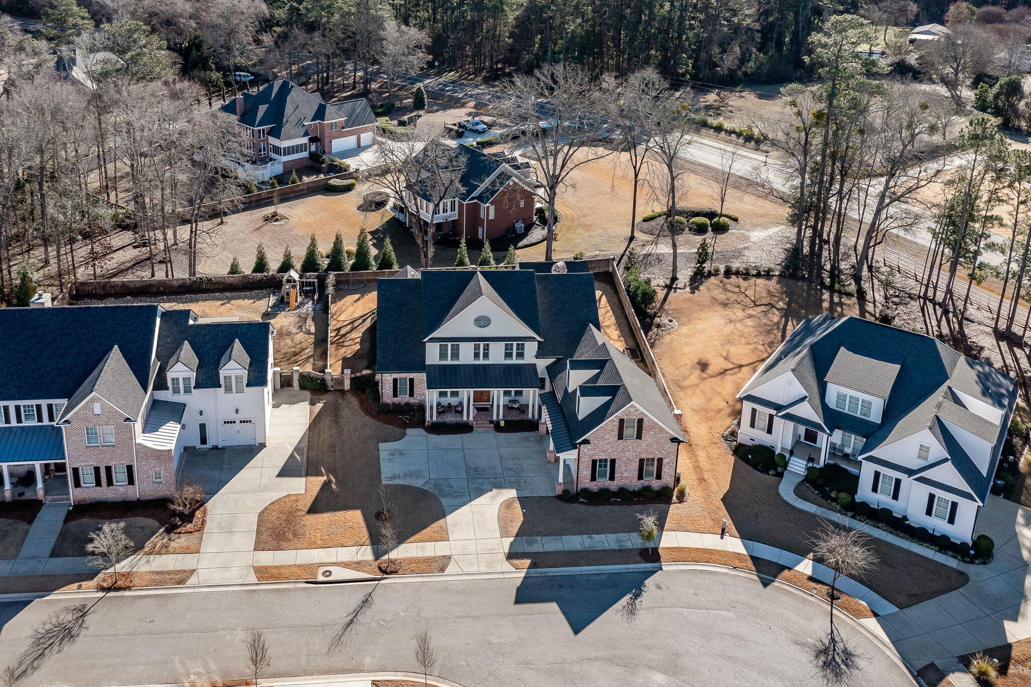 2844 TOWERING OAK Drive