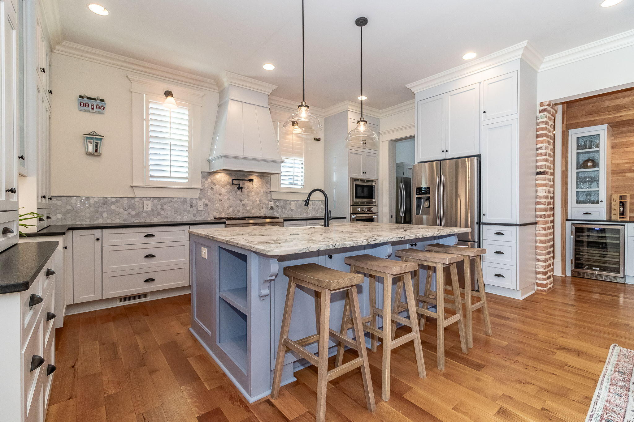 2844 TOWERING OAK Drive