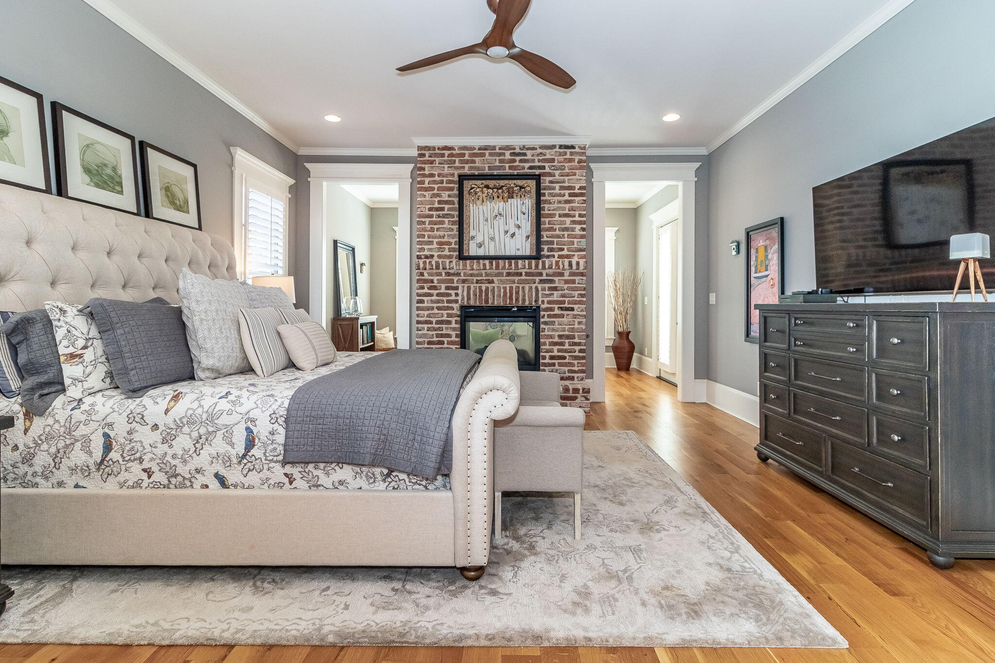 2844 TOWERING OAK Drive