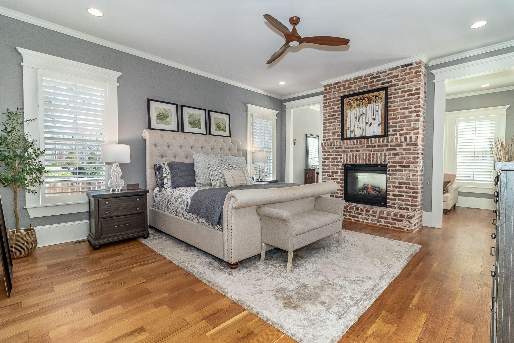 2844 TOWERING OAK Drive