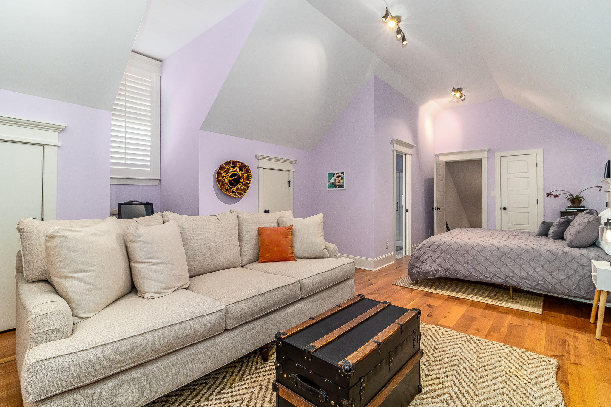 2844 TOWERING OAK Drive