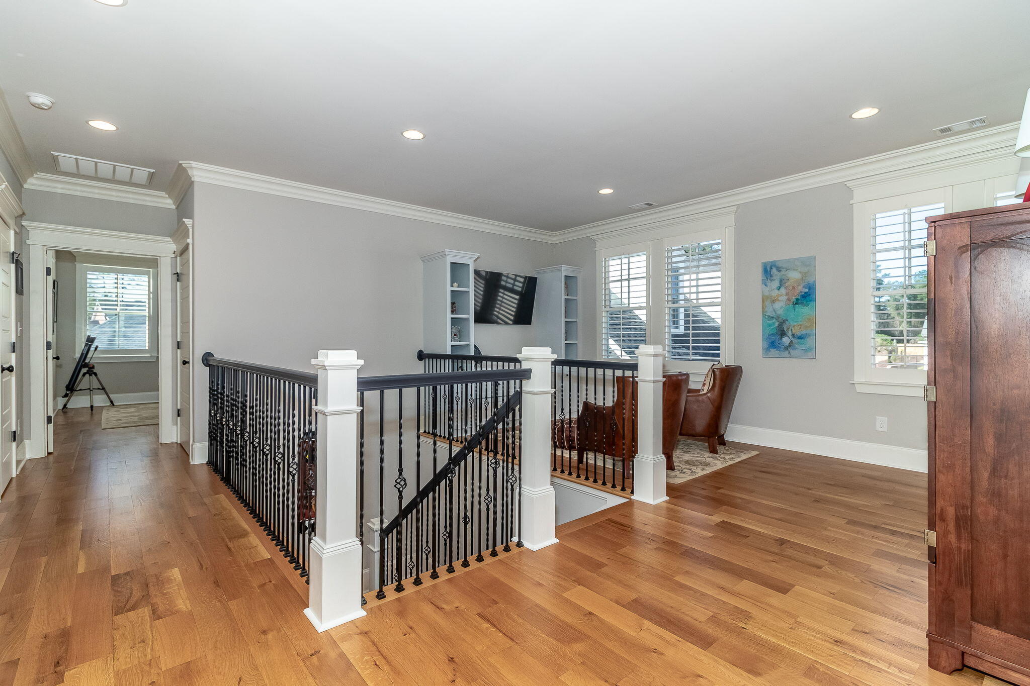 2844 TOWERING OAK Drive