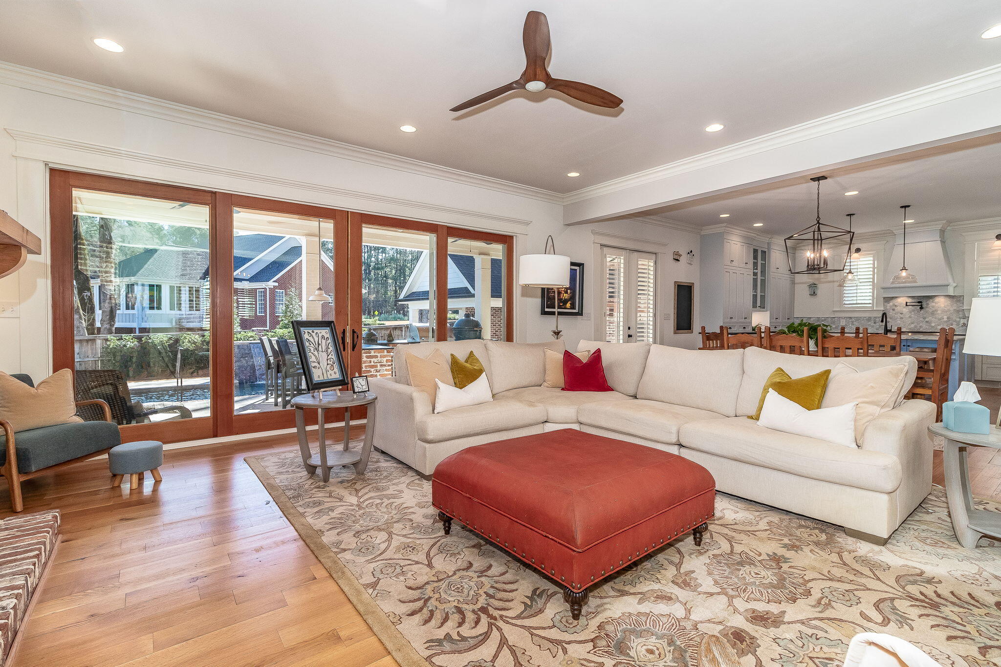 2844 TOWERING OAK Drive