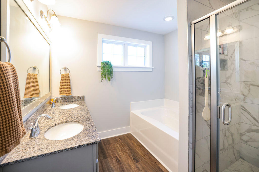 1423 FELDSPAR Court