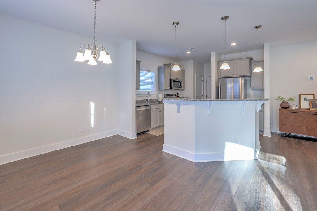 1423 FELDSPAR Court