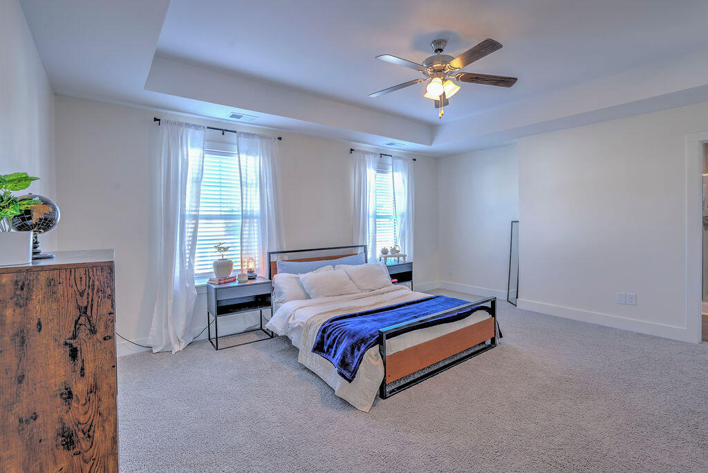 1423 FELDSPAR Court