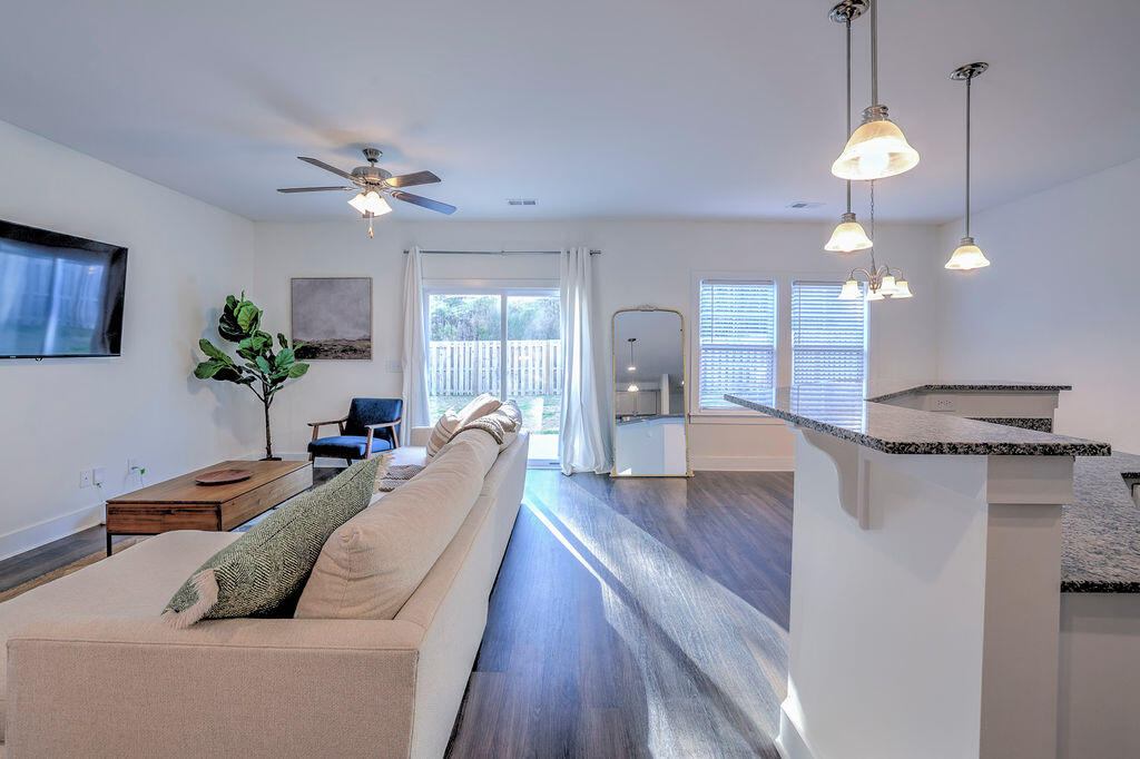 1423 FELDSPAR Court