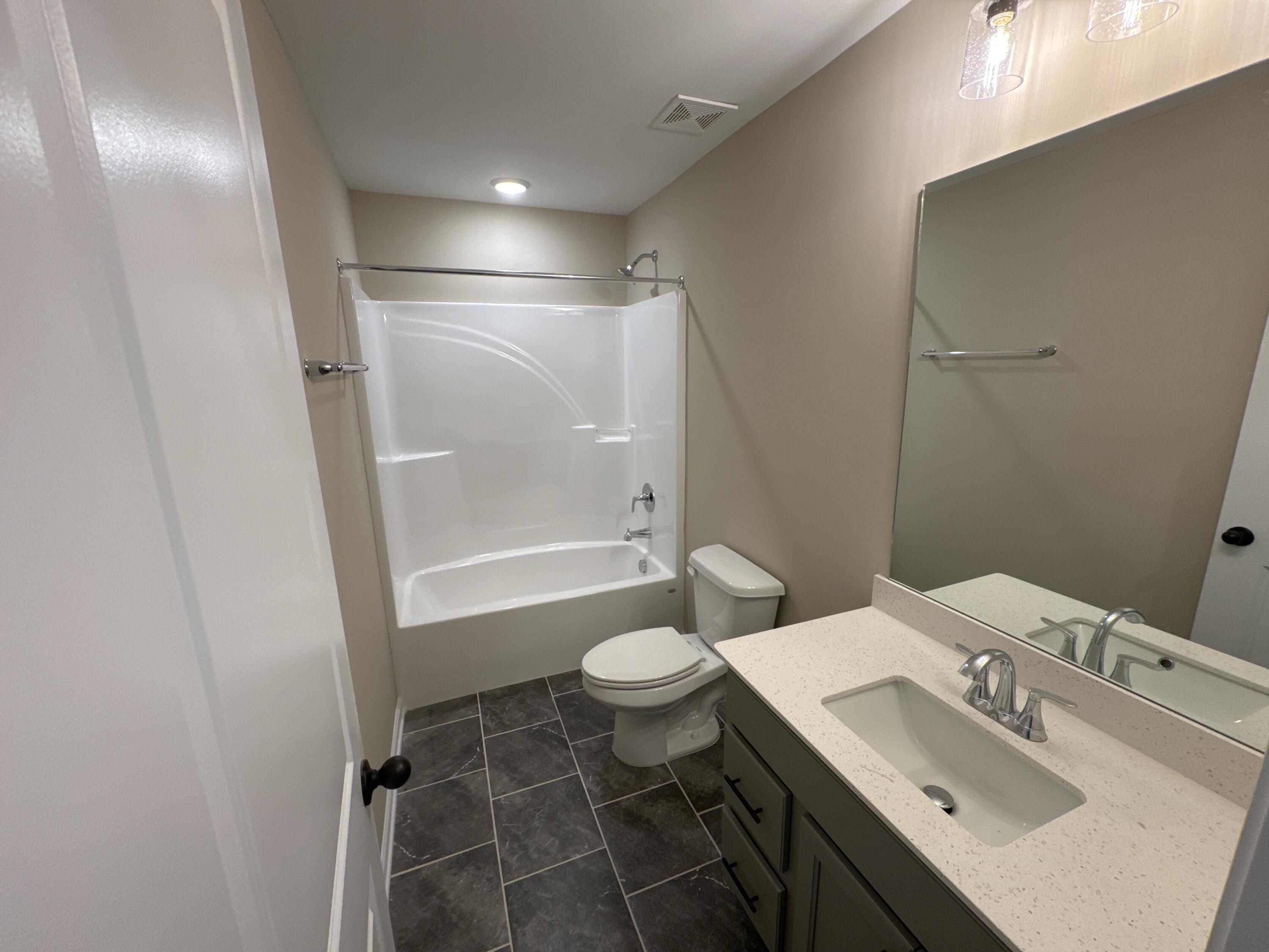 1127 SOUTHALL Lane