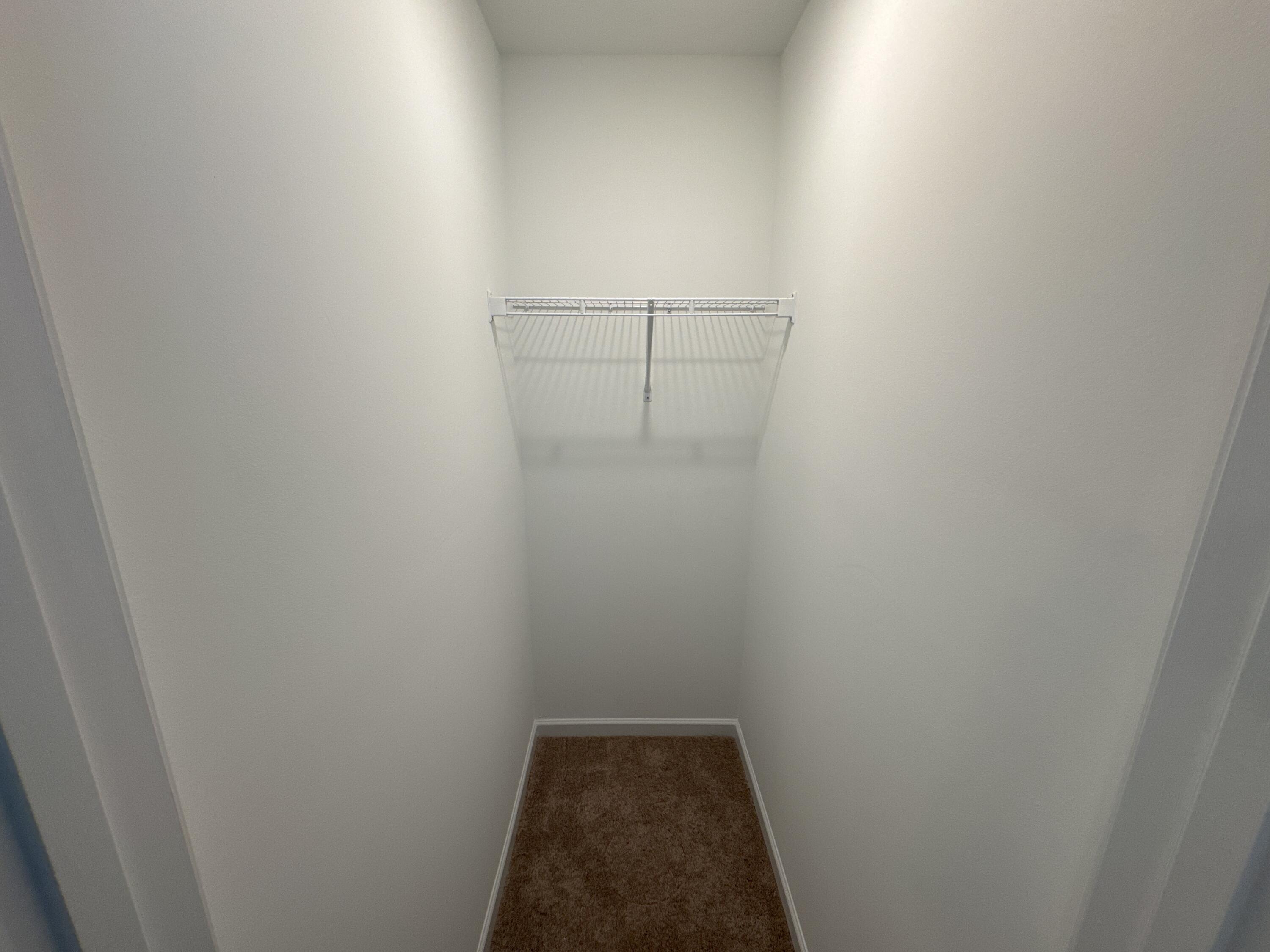 1127 SOUTHALL Lane
