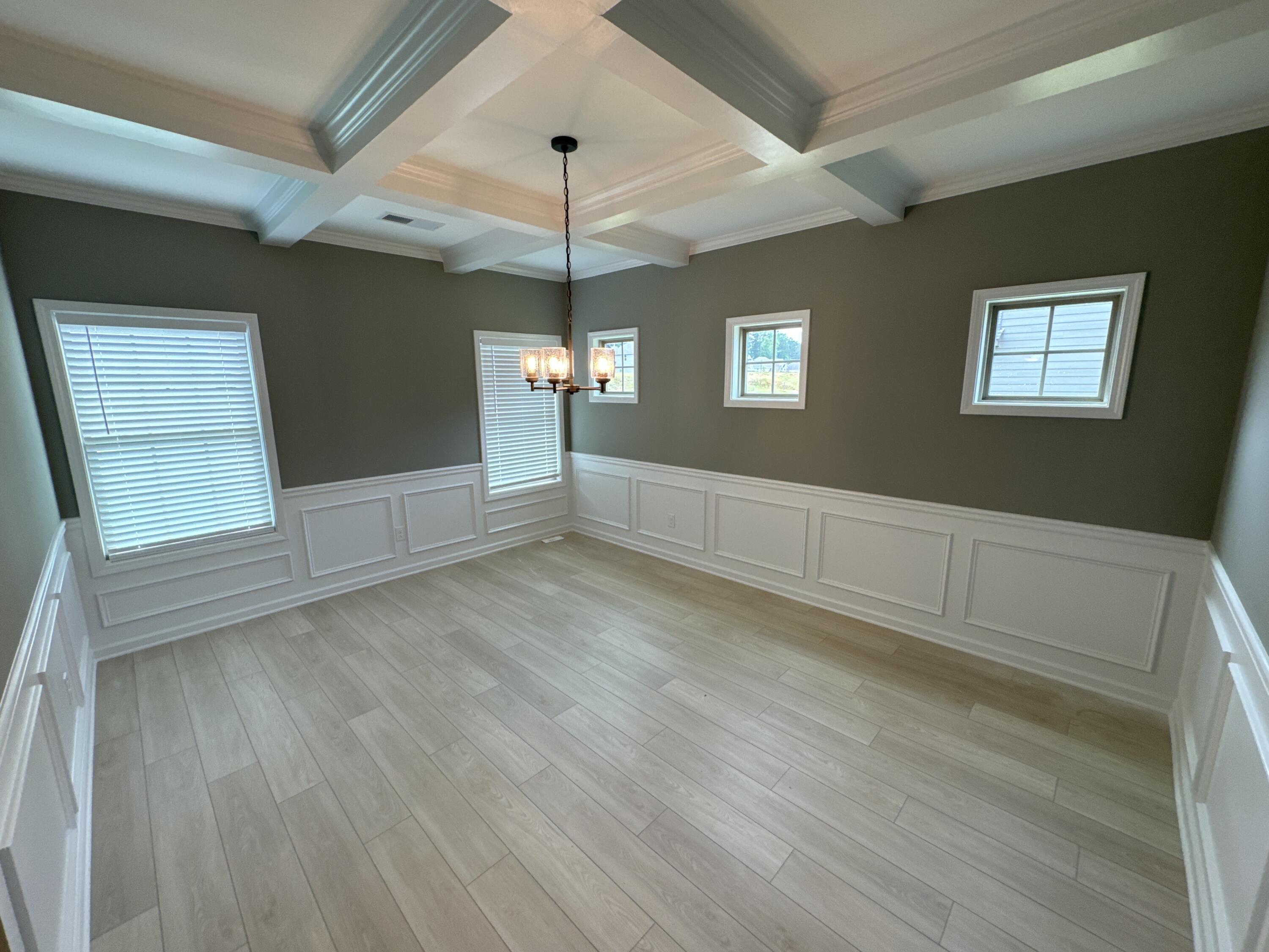 1127 SOUTHALL Lane