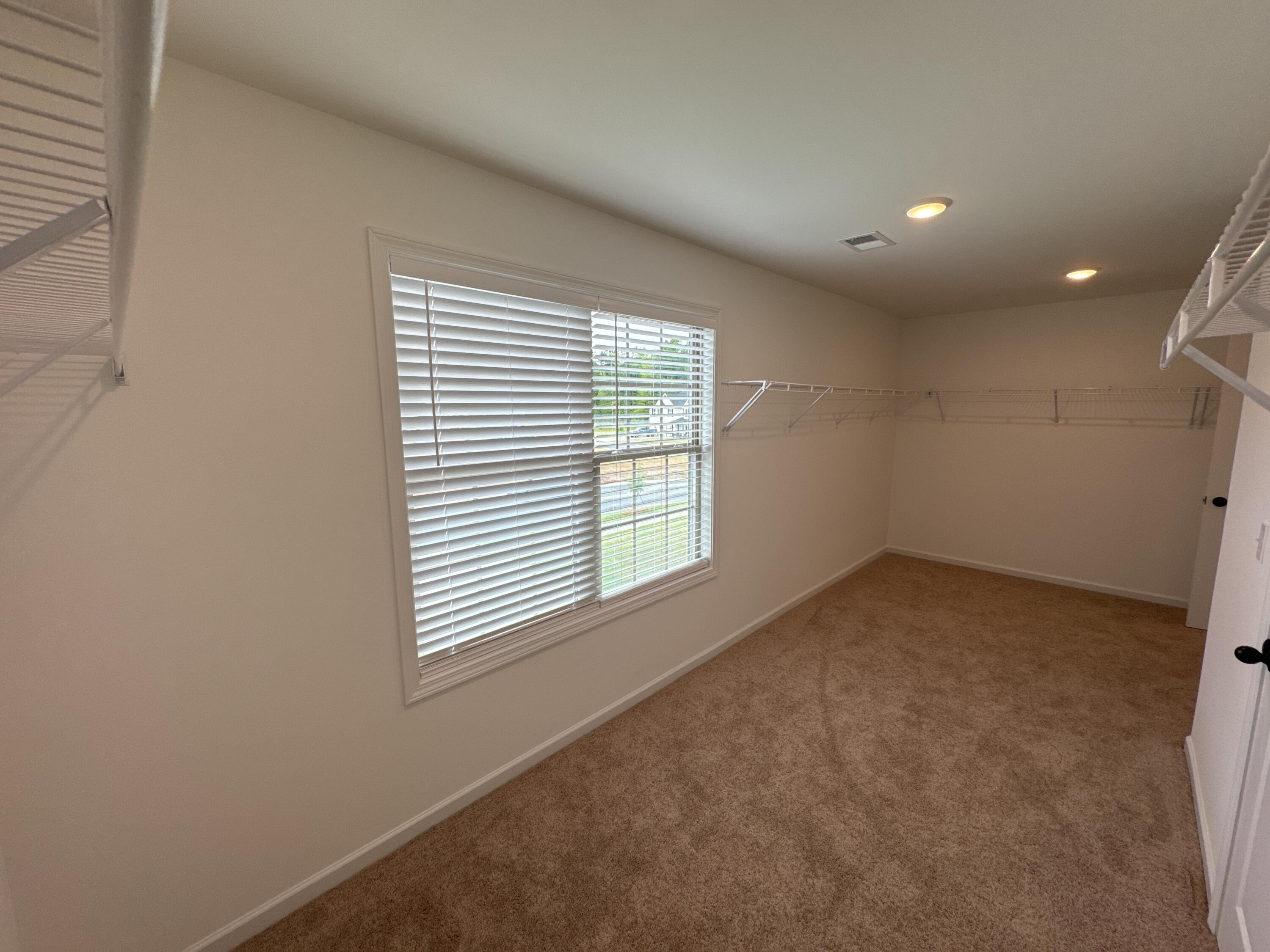 1127 SOUTHALL Lane