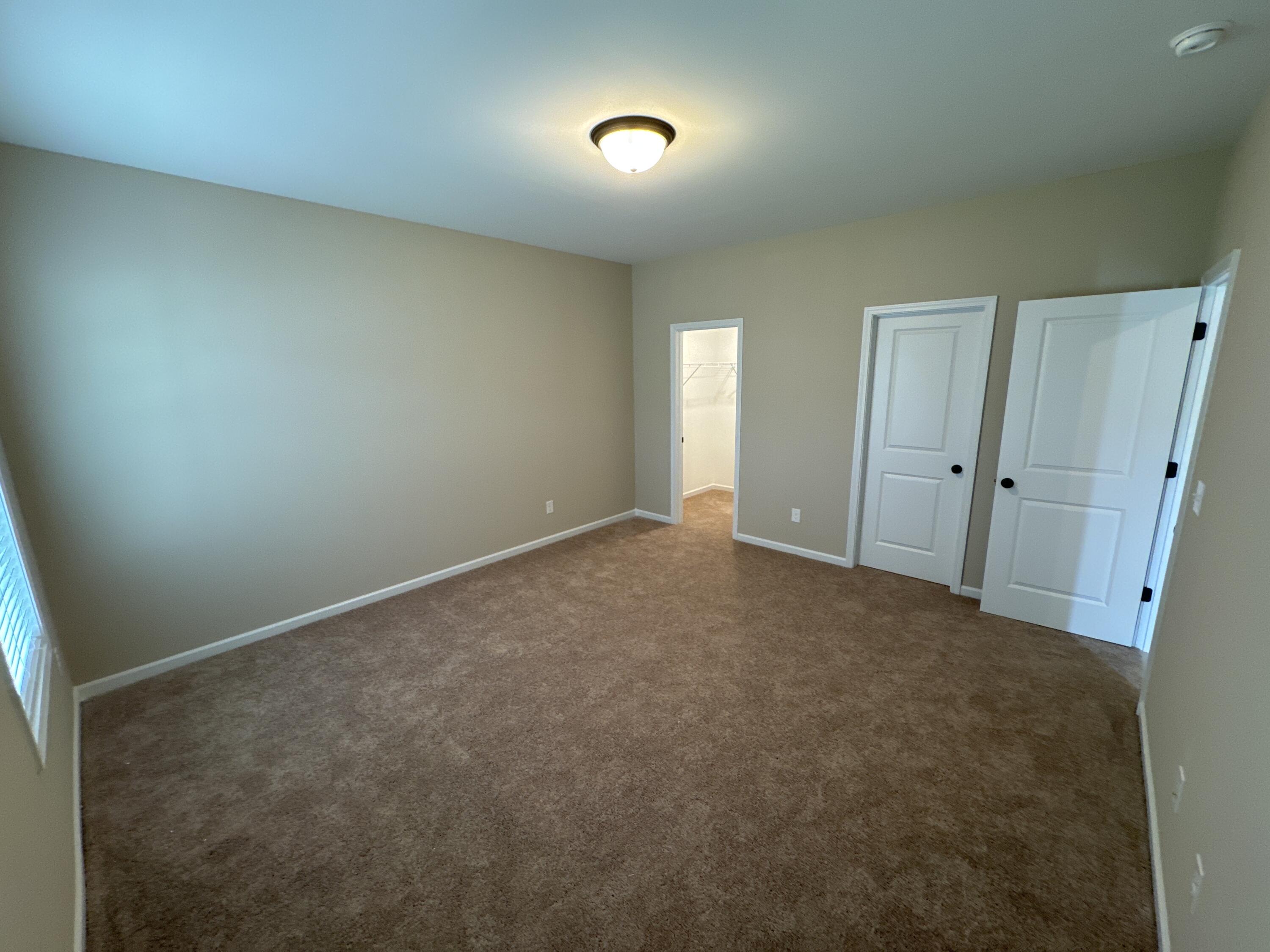1127 SOUTHALL Lane