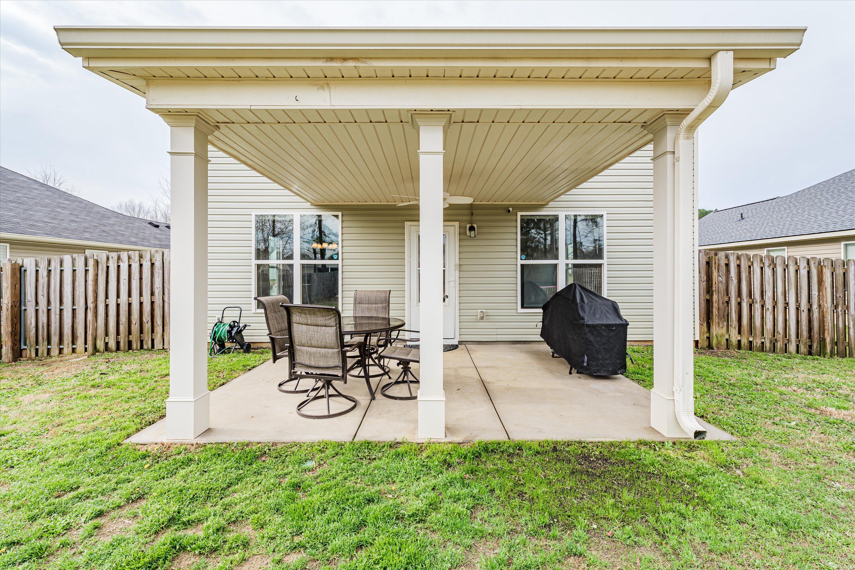 3142 ALEXANDRIA Drive