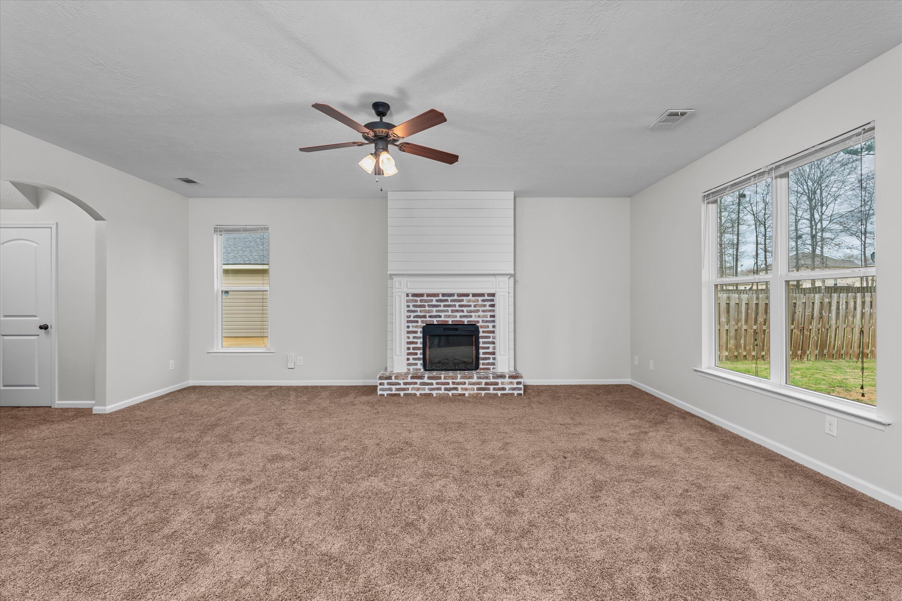 3142 ALEXANDRIA Drive