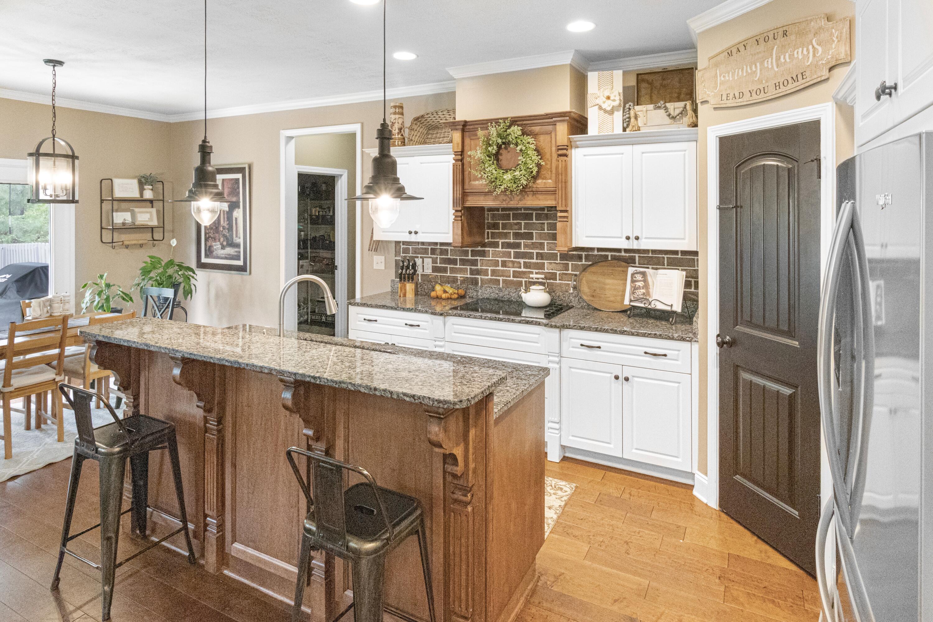 5730 WHISPERING PINES Way
