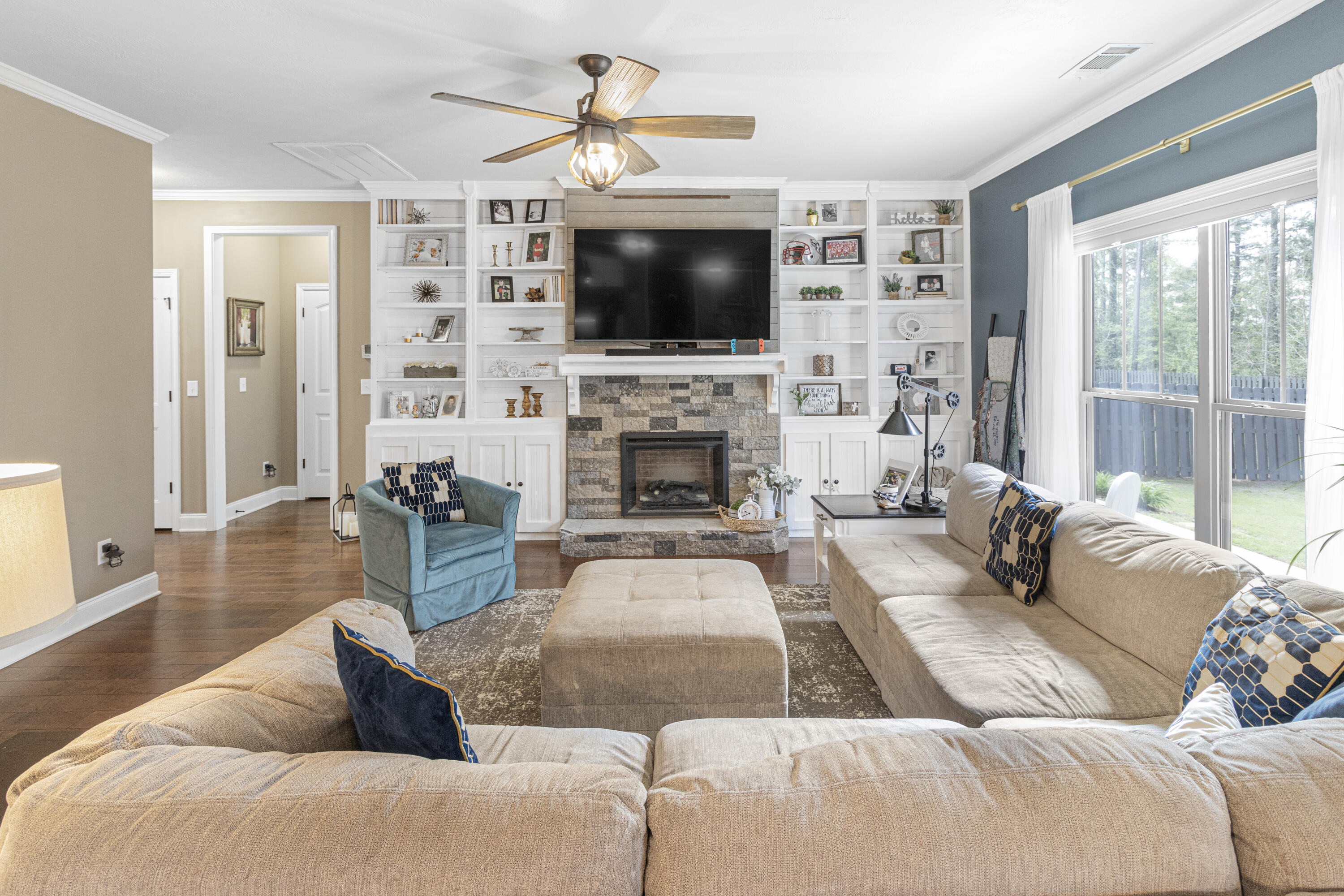 5730 WHISPERING PINES Way