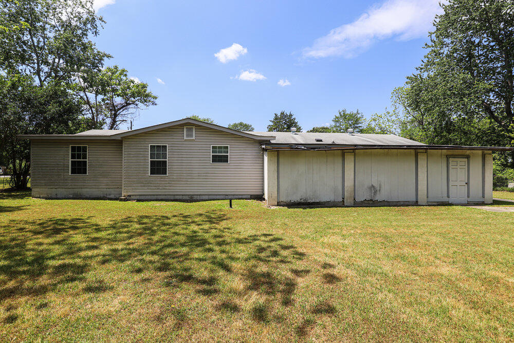 611 LAMKIN Road