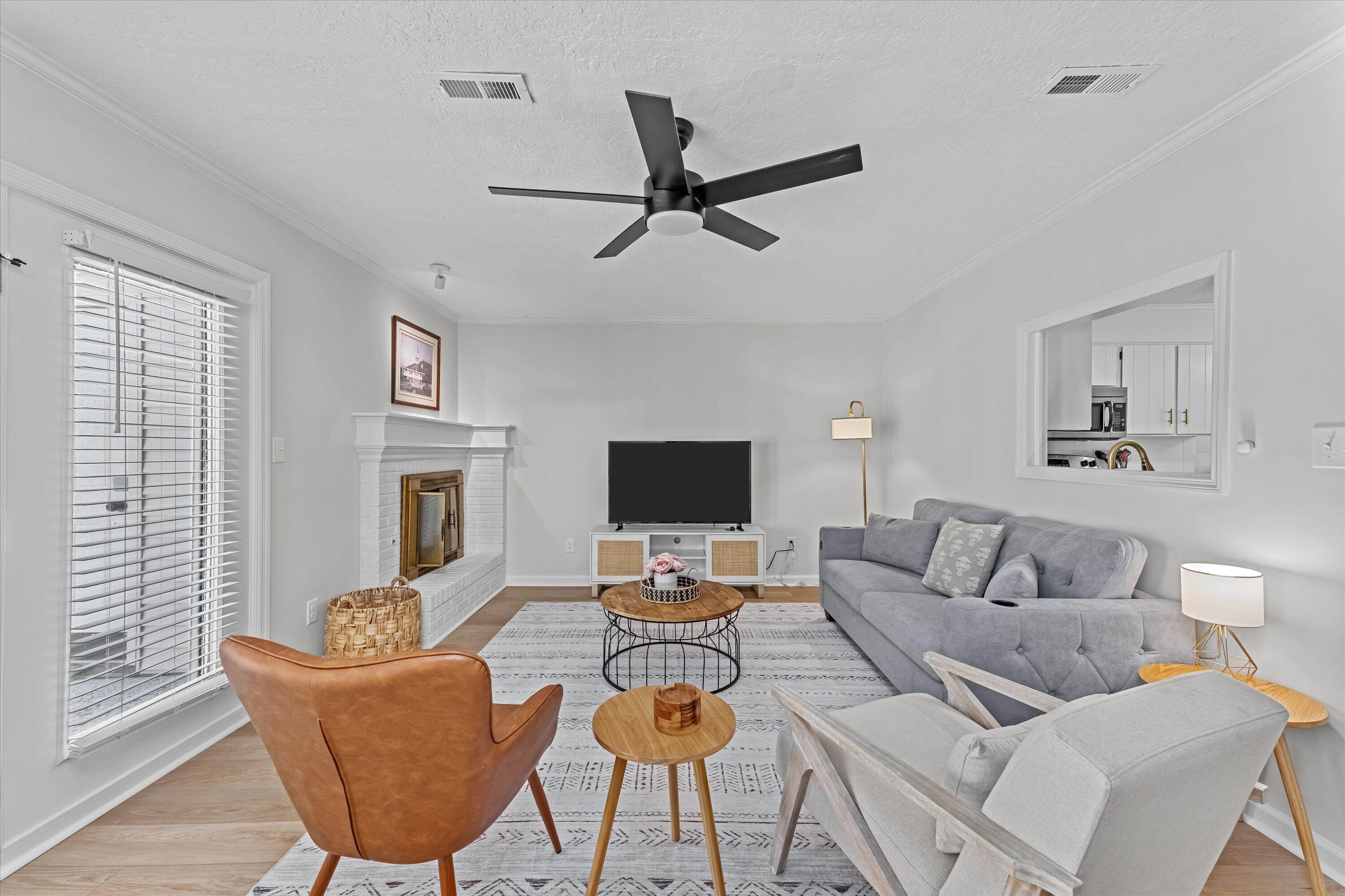 2914 RUNNING CREEK Lane