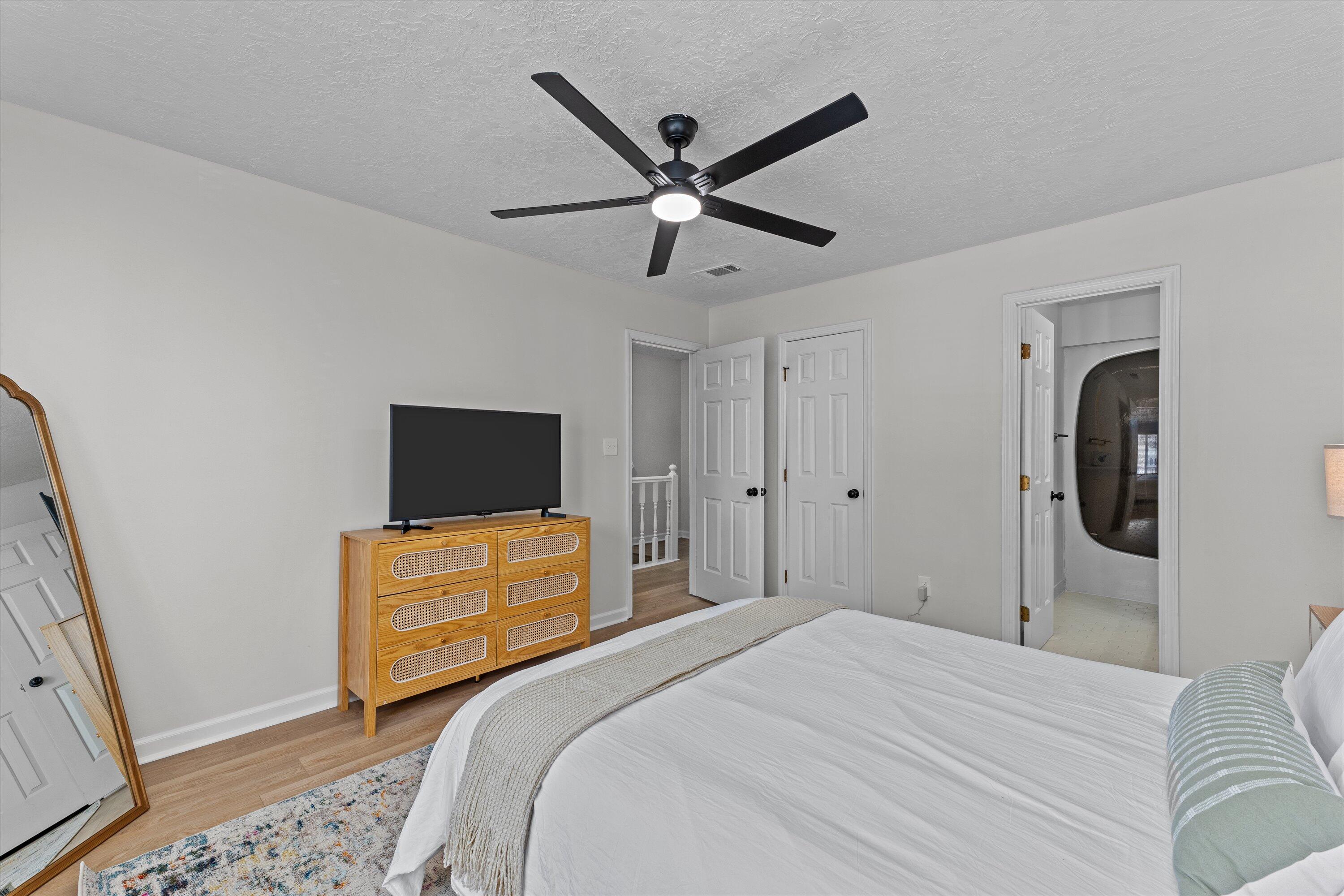 2914 RUNNING CREEK Lane