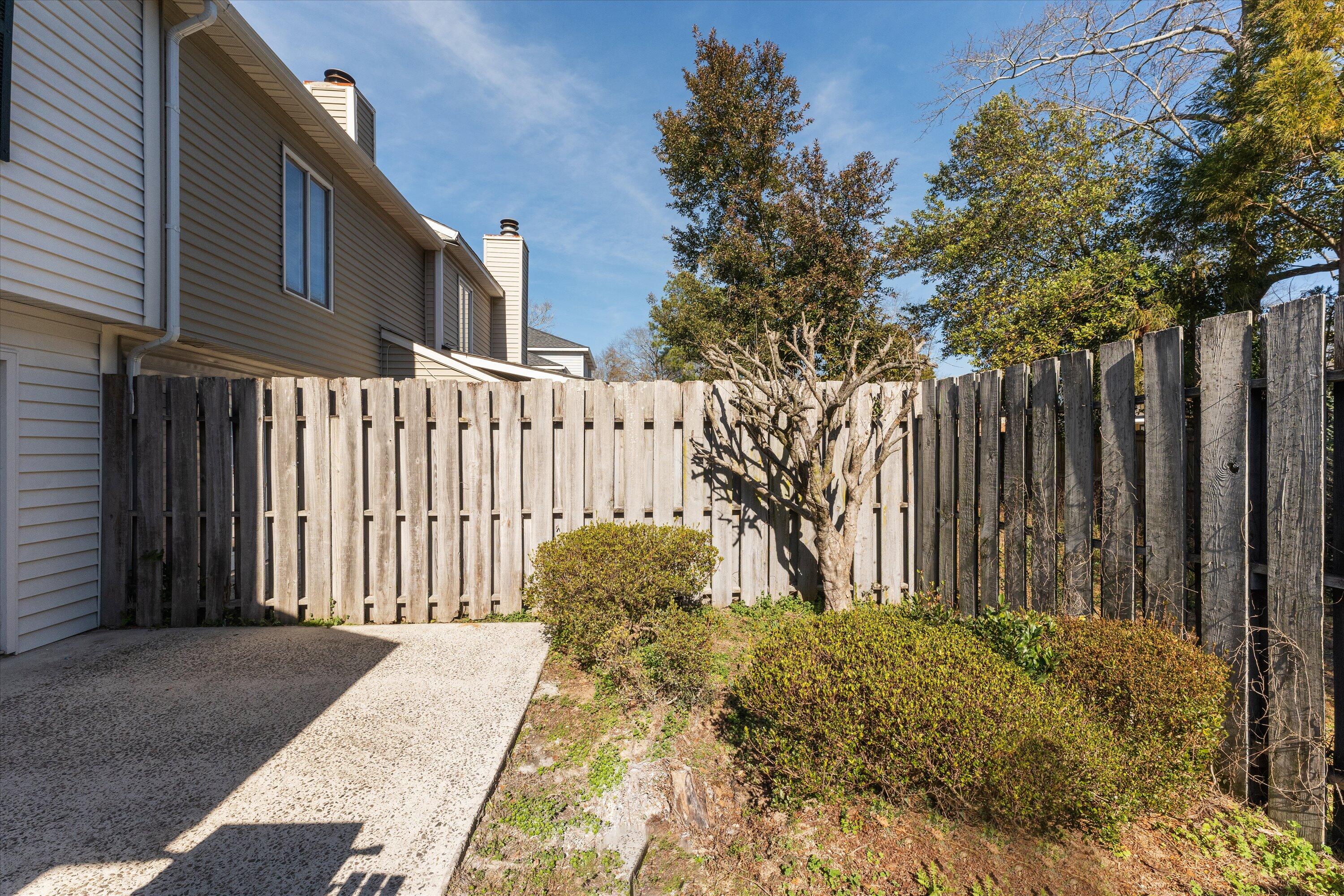 2914 RUNNING CREEK Lane