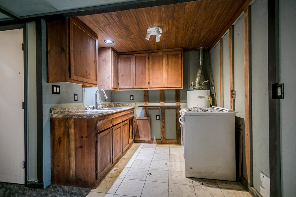 131 S BELAIR Road