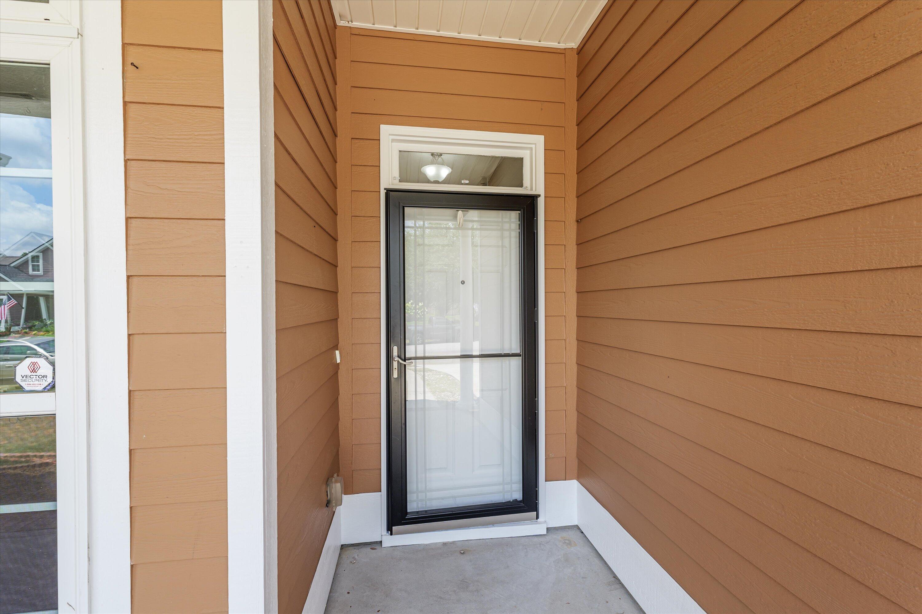 2103 MAGNOLIA Parkway