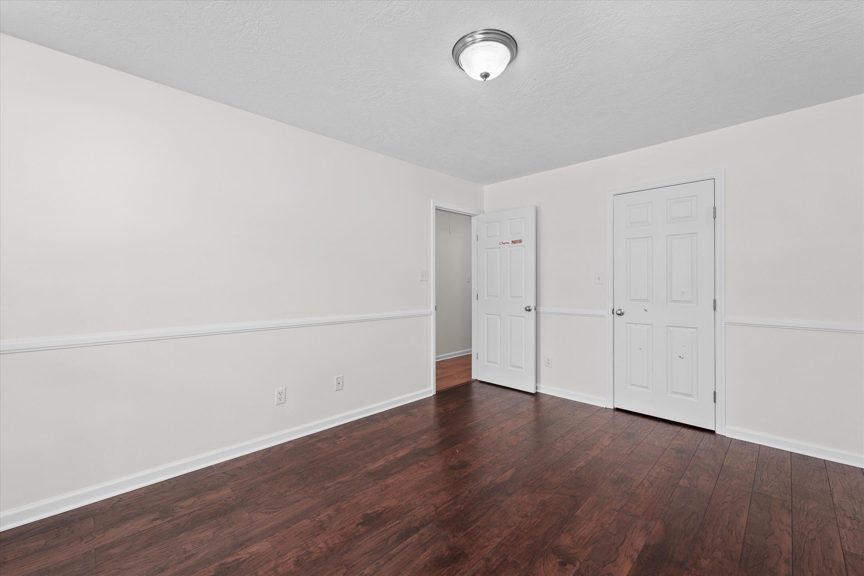 2103 MAGNOLIA Parkway