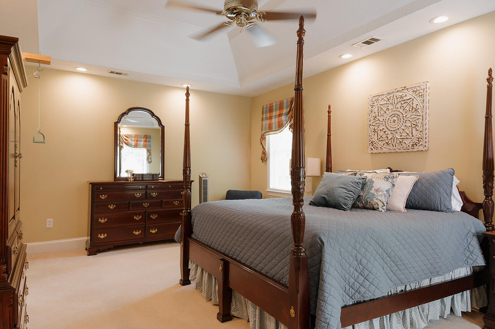 4115 MCBRIDE CT Court