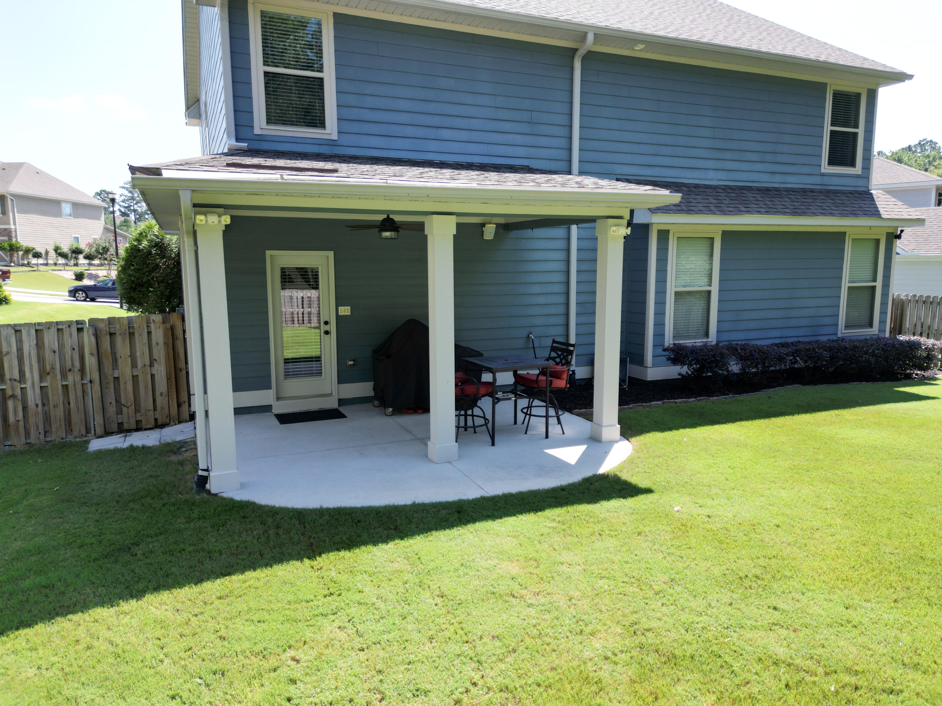5621 SUNBURY Loop