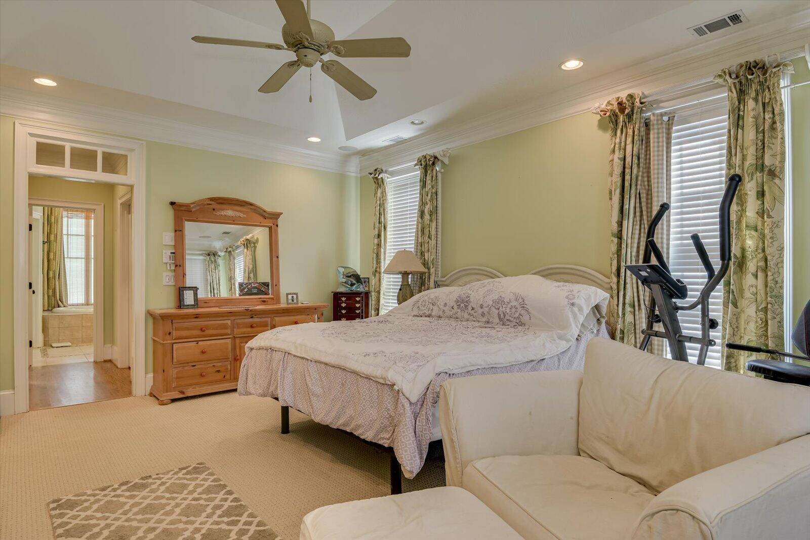 913 BARTRAM Ridge