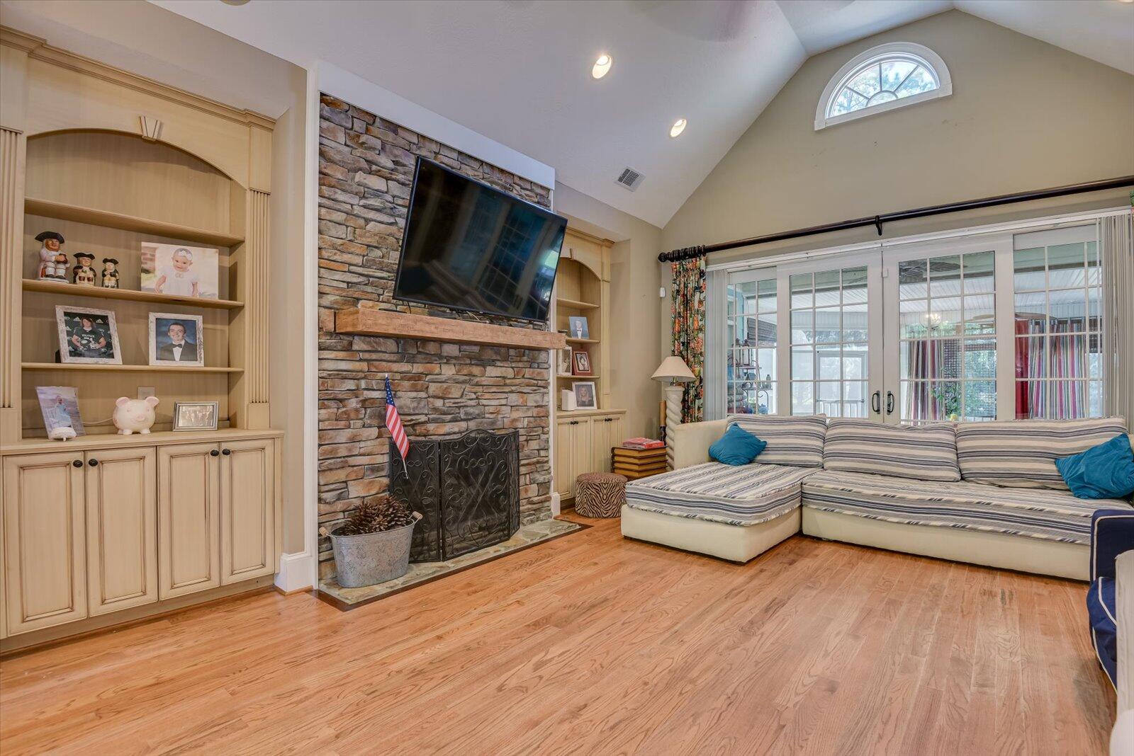 913 BARTRAM Ridge