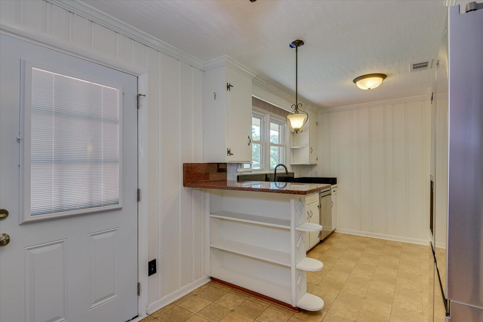 218 PINEHURST Drive
