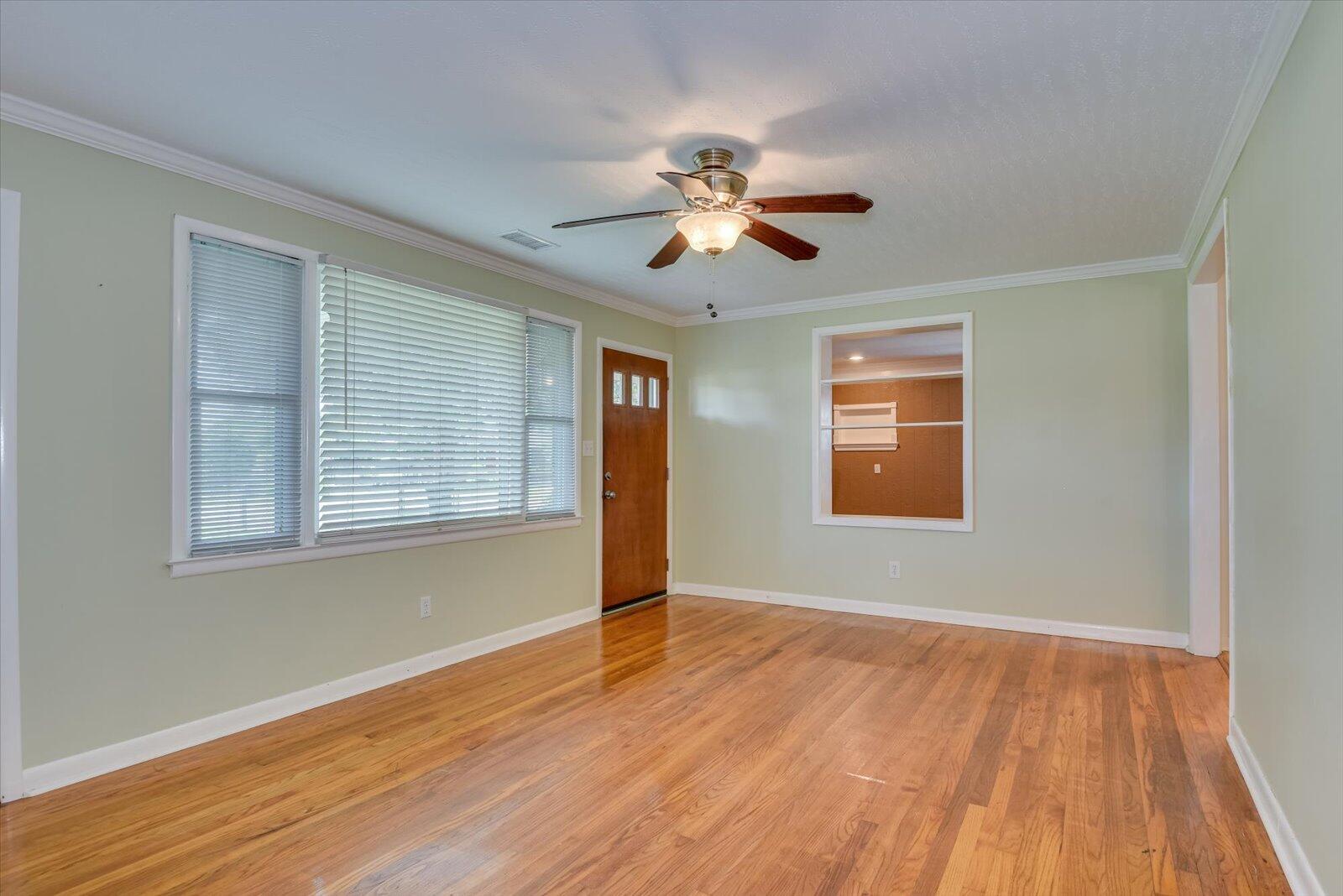 218 PINEHURST Drive