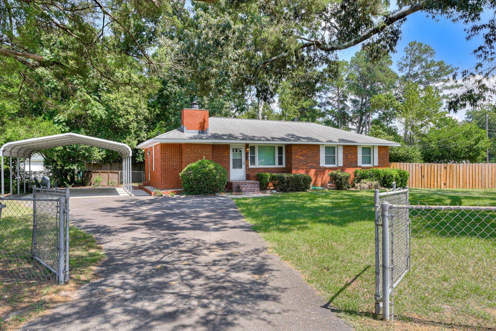 218 PINEHURST Drive