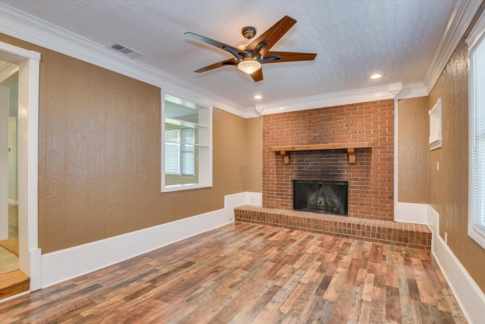 218 PINEHURST Drive
