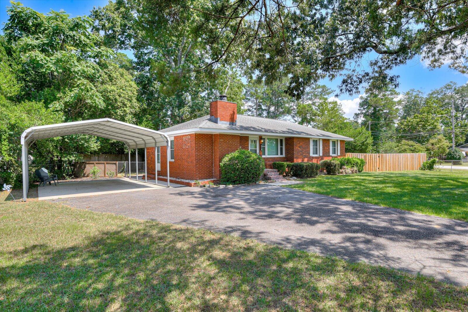 218 PINEHURST Drive