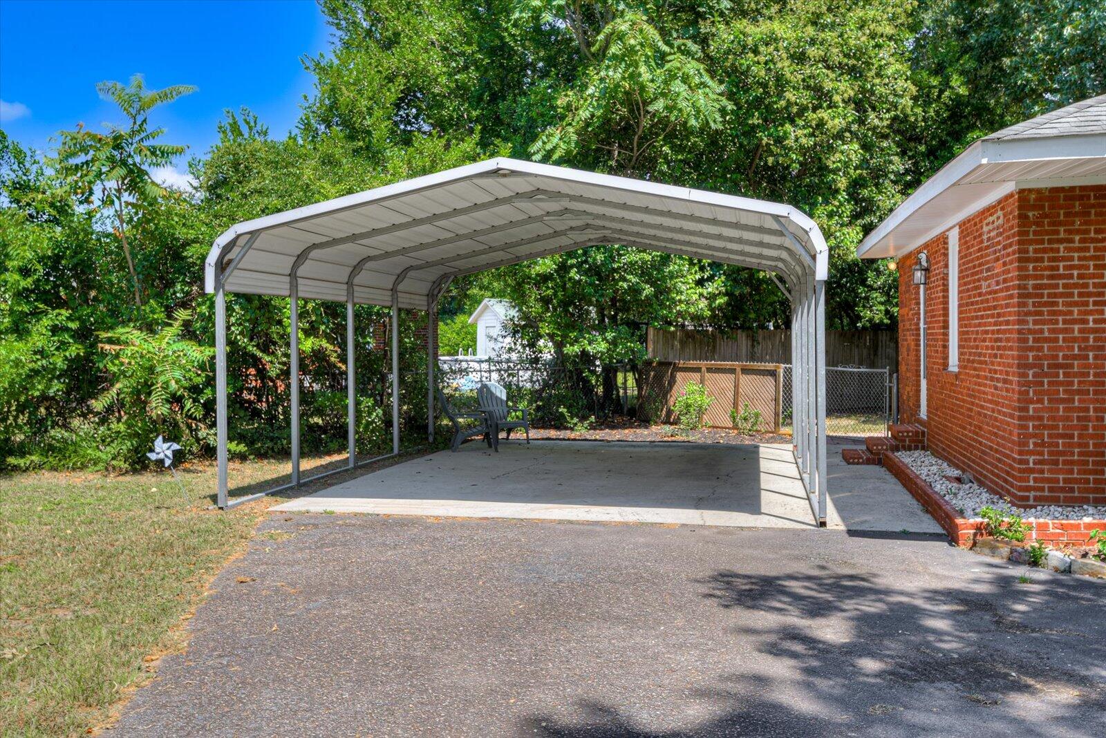 218 PINEHURST Drive