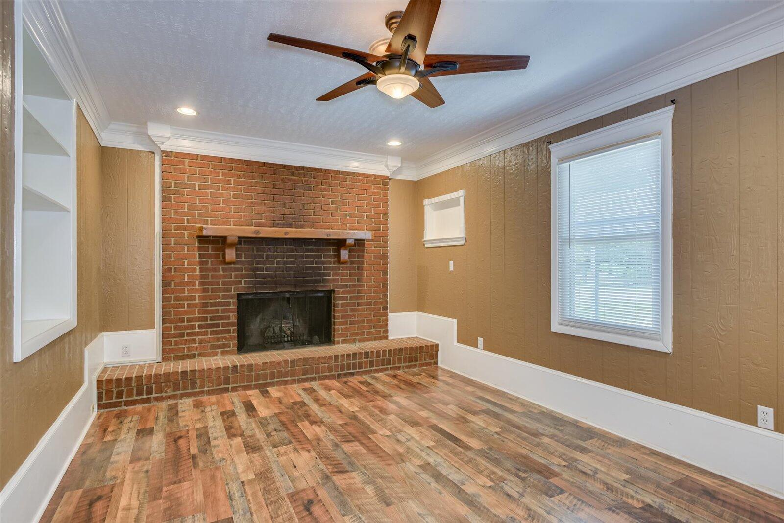 218 PINEHURST Drive